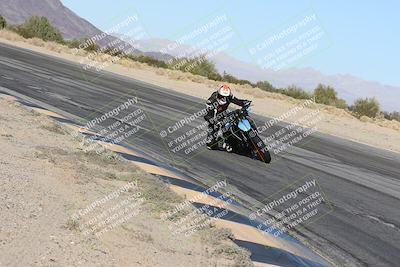 media/Dec-01-2025-Moto Forza (Mon) [[2daa91e15f]]/3-Beginner Group/Session 4 (Turn 10 Inside)/